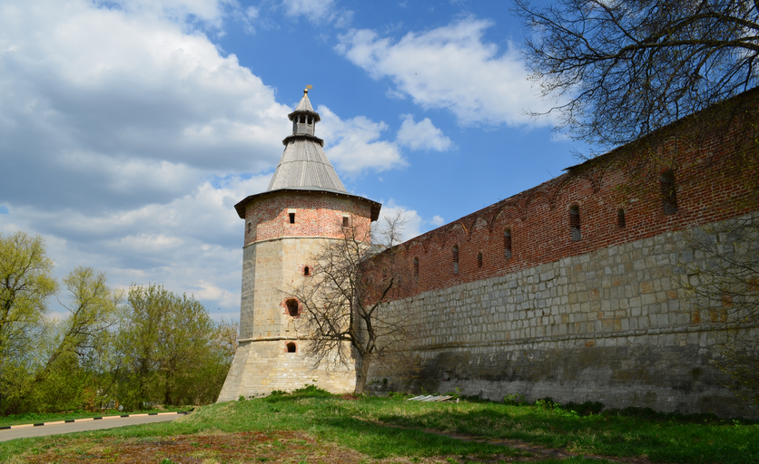 Старая Караульная)